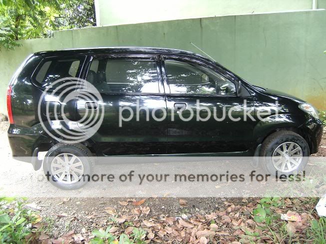 Dijual daihatsu Xenia Xi deluxe tahun 2004